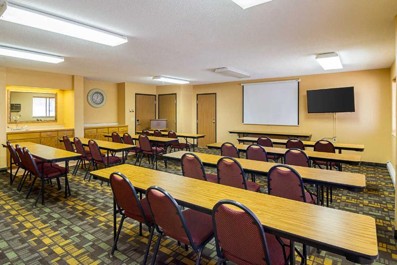 Quality Inn Thief River Falls Extérieur photo