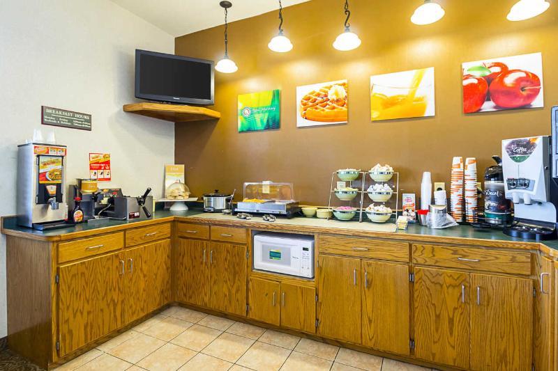 Quality Inn Thief River Falls Extérieur photo